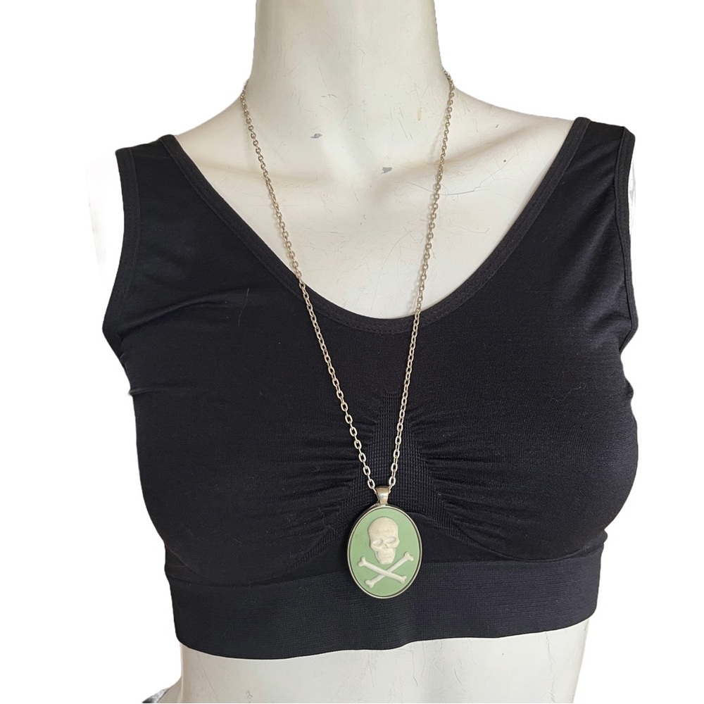 Skull & Crossbones Mint Green Resin Cameo Pendant Necklace 24” silver tone chain